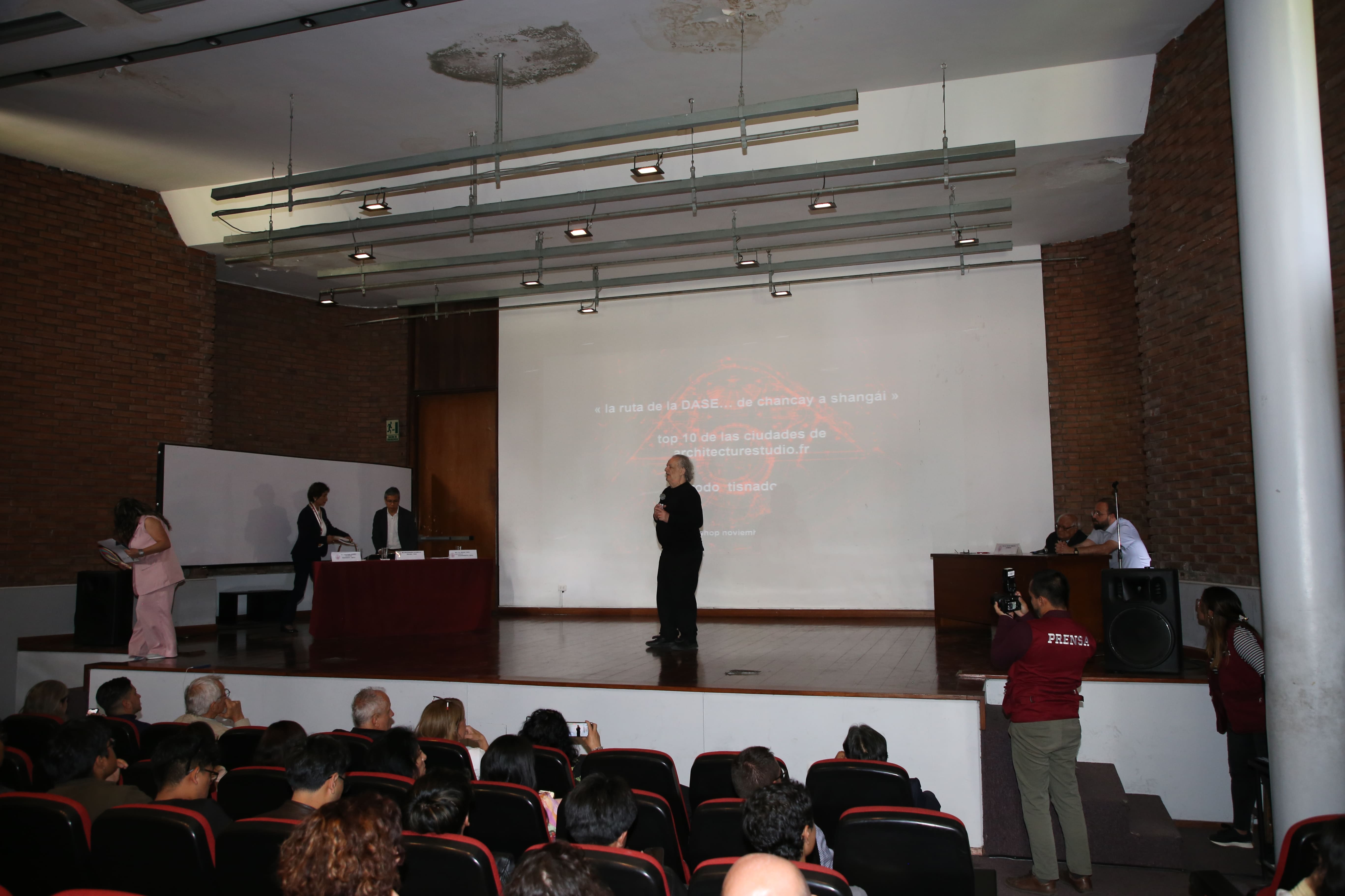 Memoria REFAL V Encuentro 10